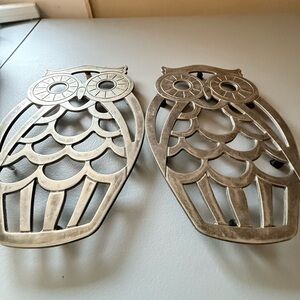 VTG Leonard Owl Silverplate Trivet Wall Hanging MCM Set Of 2 Made In Italy (2)